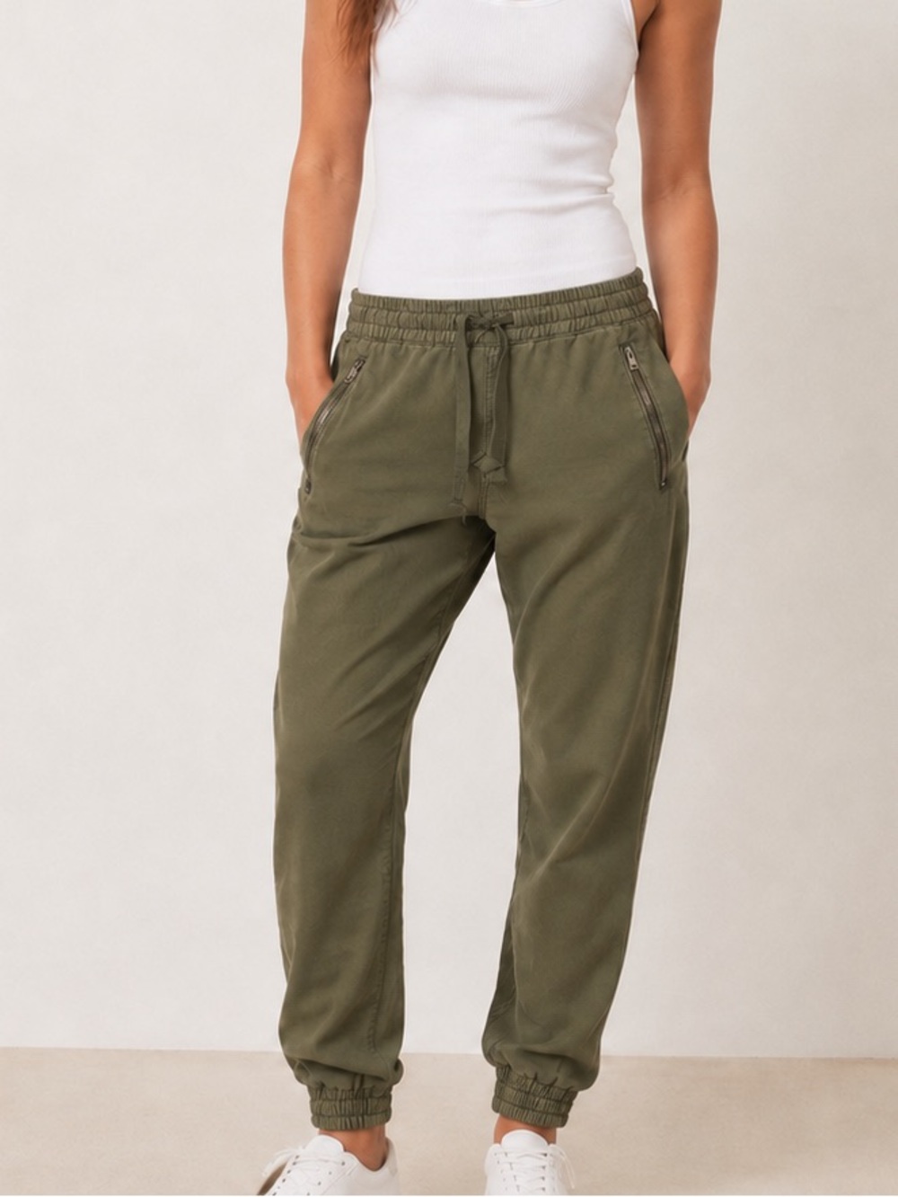 TNA Aritzia Olive Green Cotton Zip Pocket Jogger Pants Size 4
